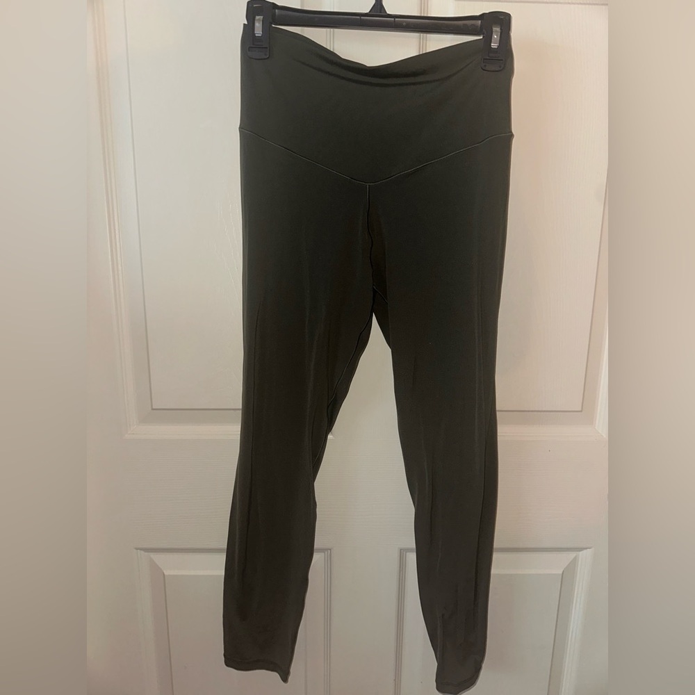 Offline by aerie dark green real me 7/8 high rise Leggings L activewear gym